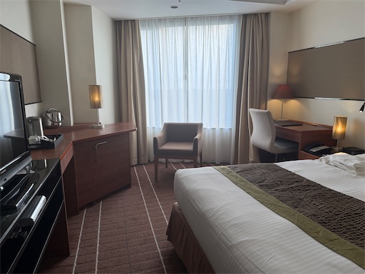 International Resort Hotel Yurakujo near Narita Airport with large onsen and spa facilities